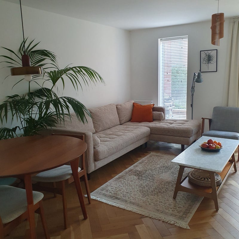 Room Manning Road in Bristol