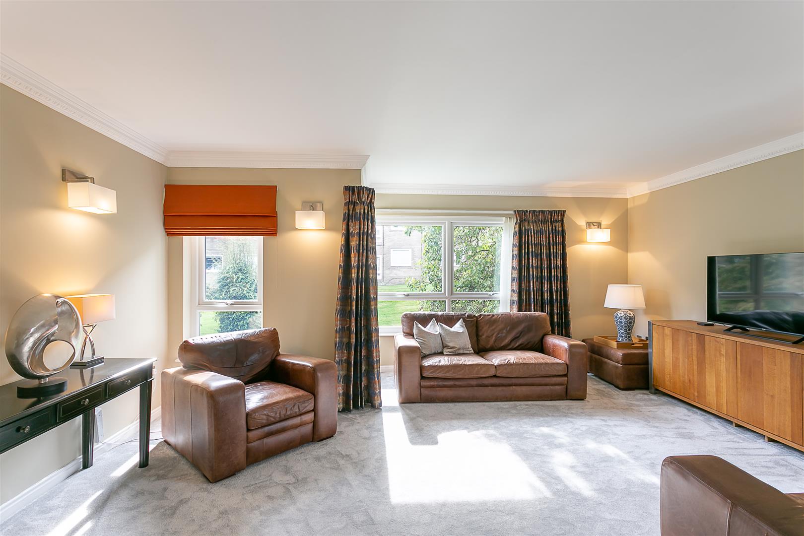 Flat Adderstone Crescent in Newcastle upon Tyne