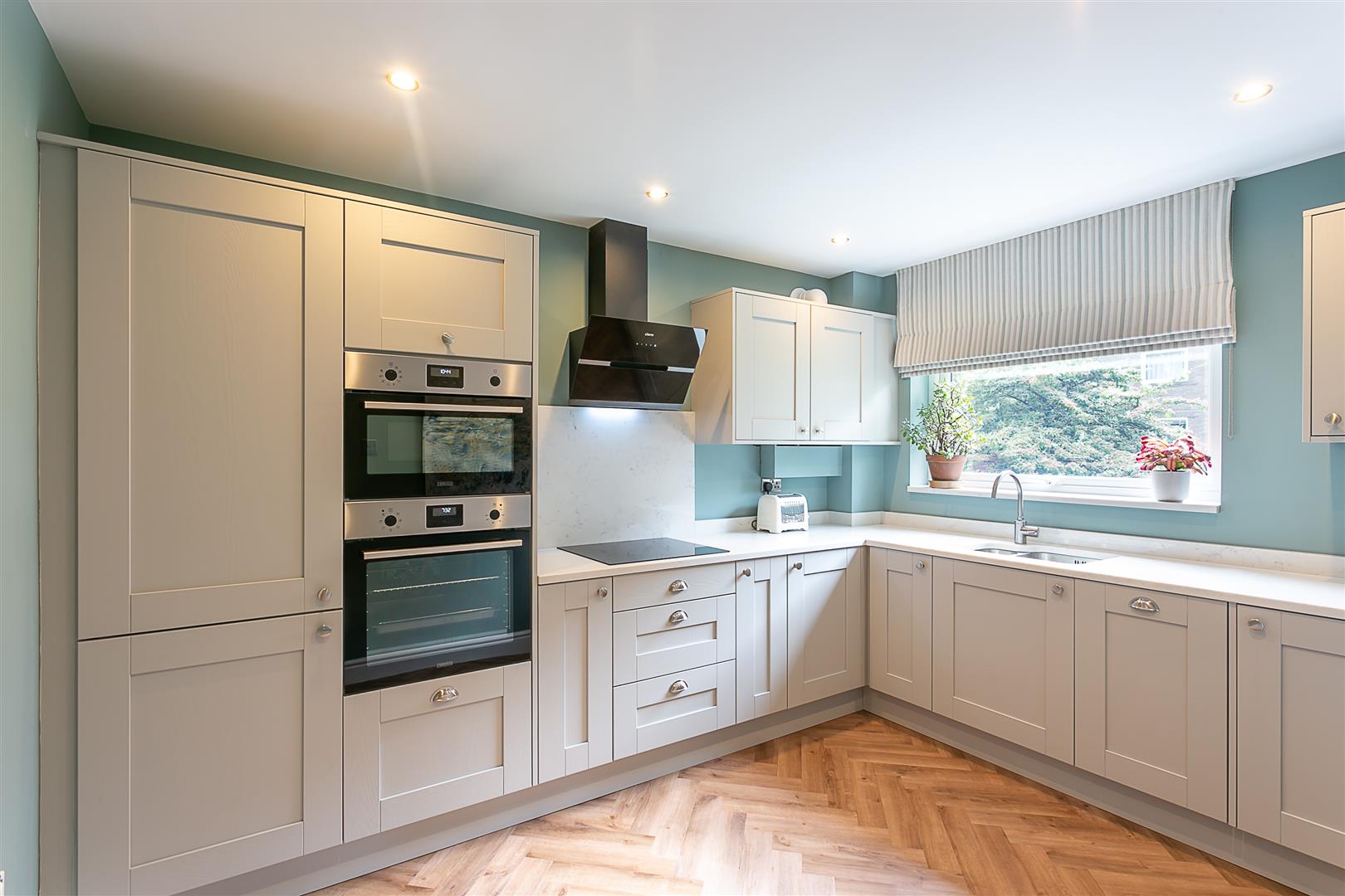 Flat Adderstone Crescent in Newcastle upon Tyne