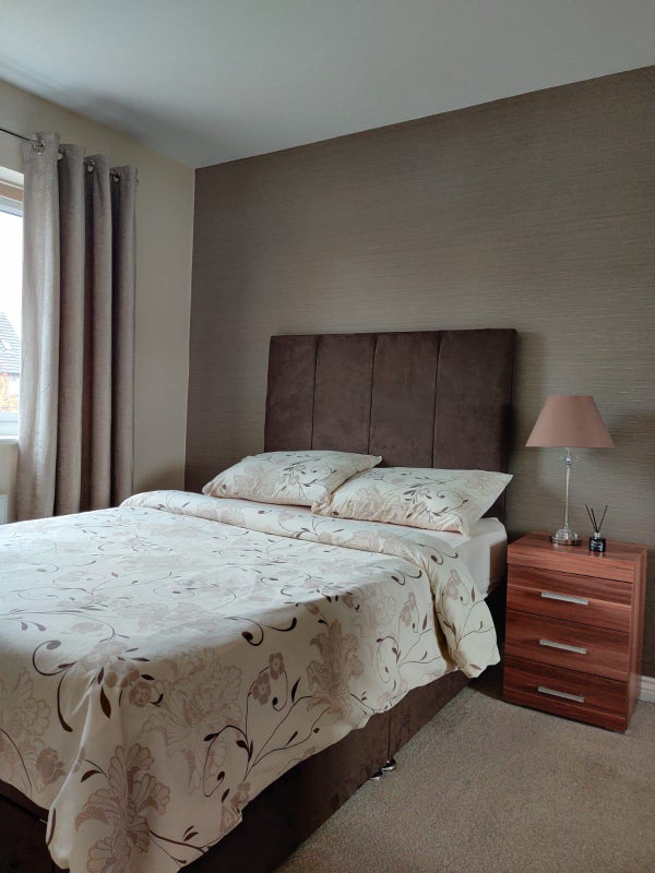 Room Wensley Road in Rotherham