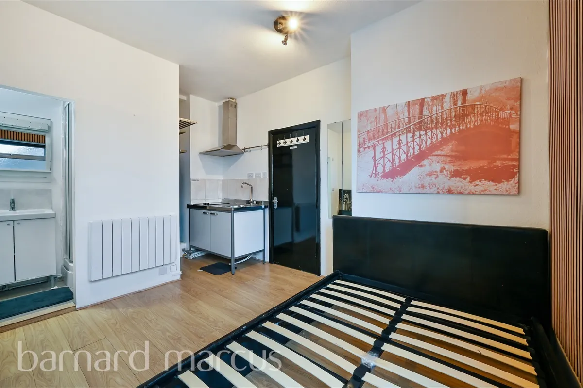 Flat Walworth Road in Greater London