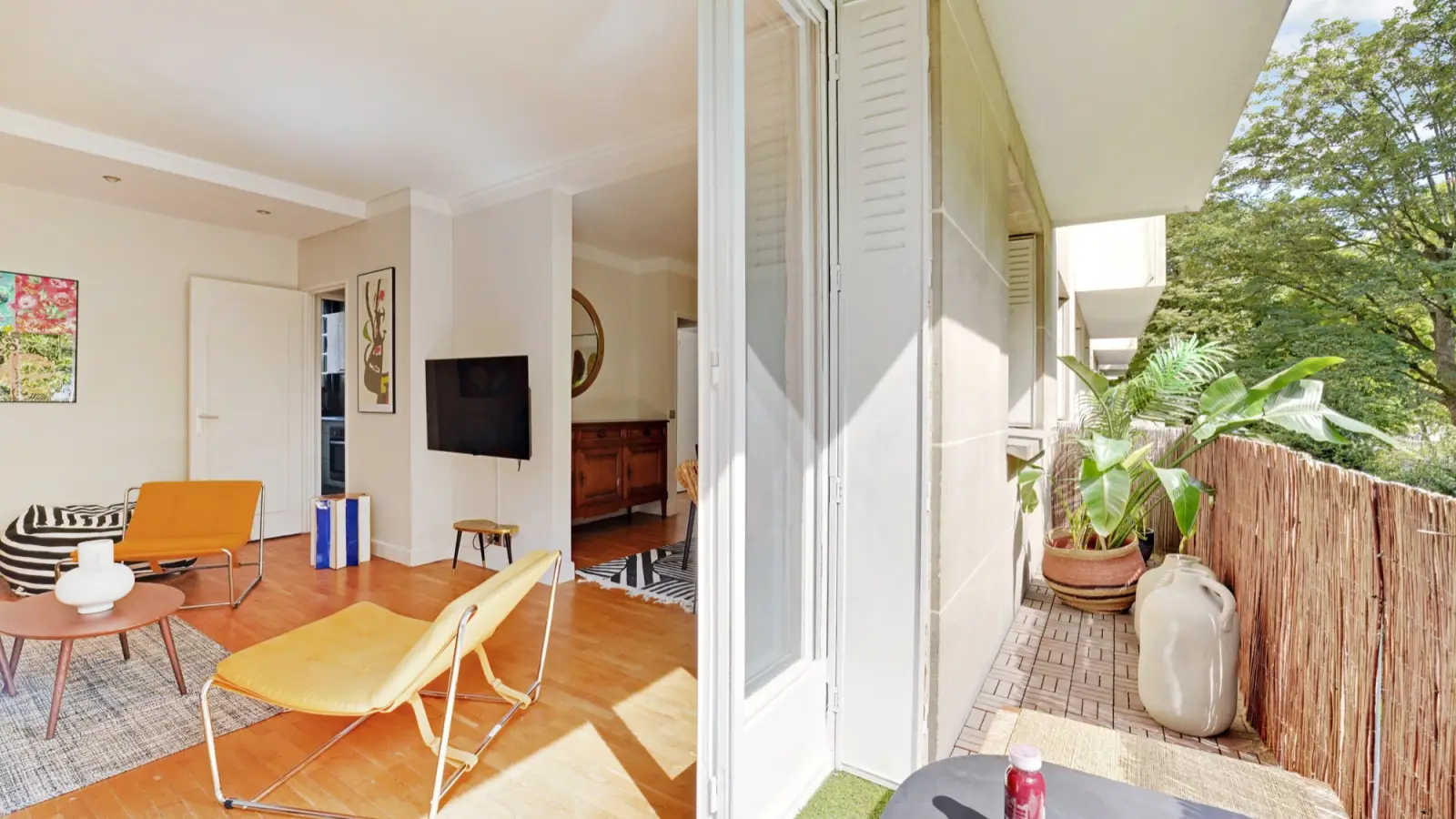 Flat Boulevard Victor Hugo in Neuilly-sur-Seine