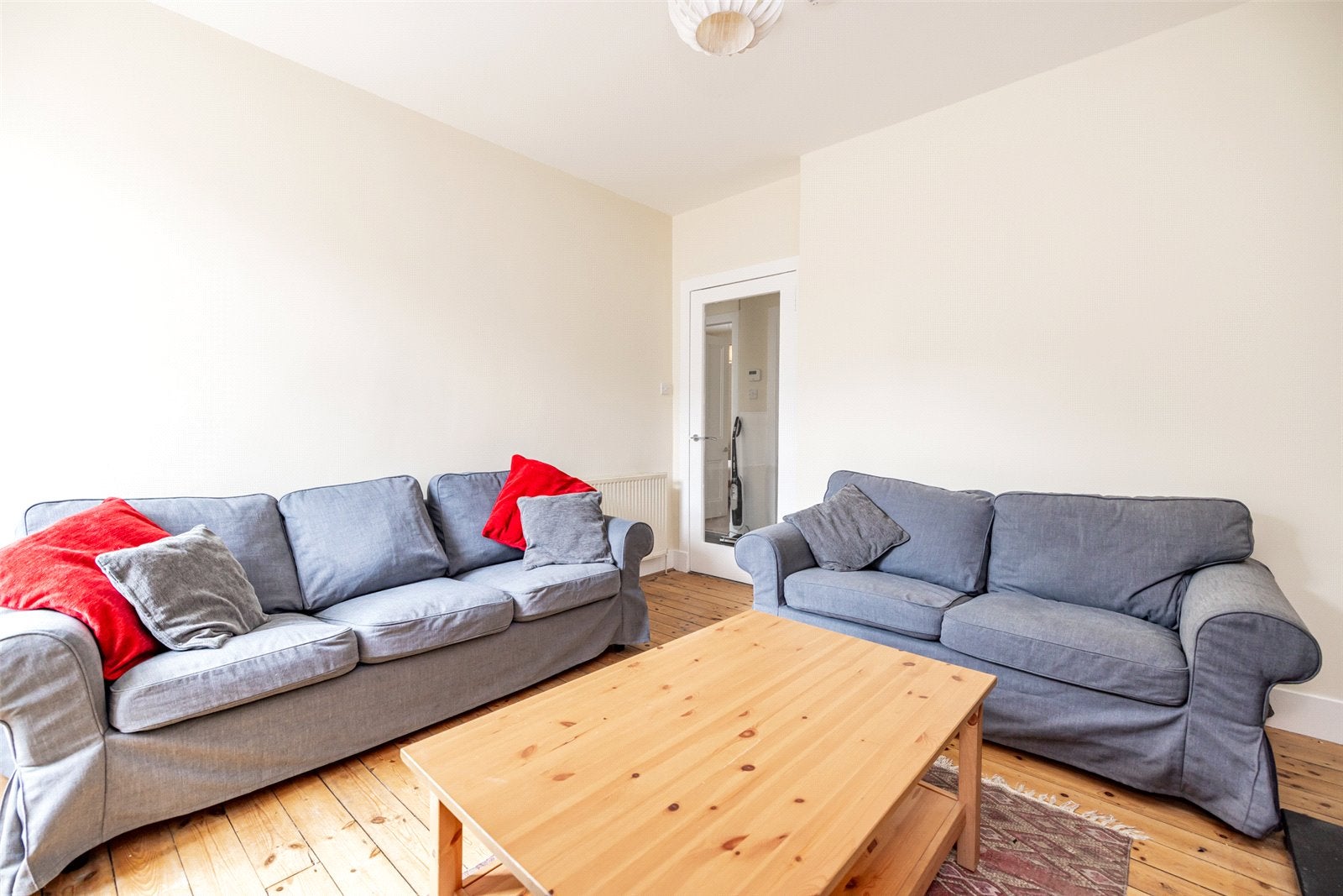 Flat Colville Place in Aberdeen City