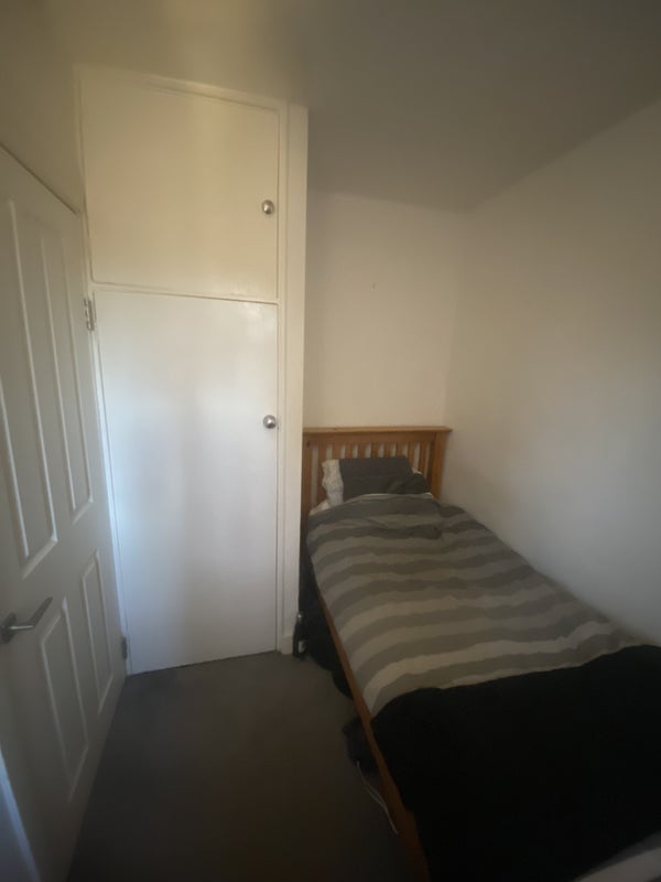 Room Opal Street in Greater London