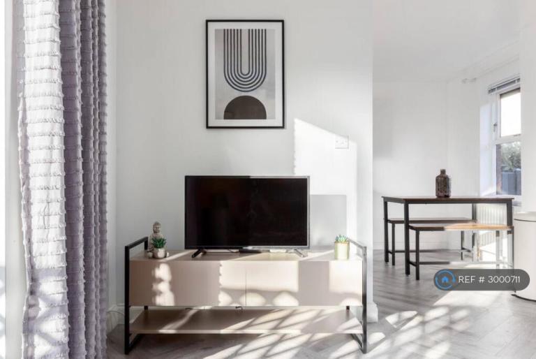 House Steers Way in Greater London
