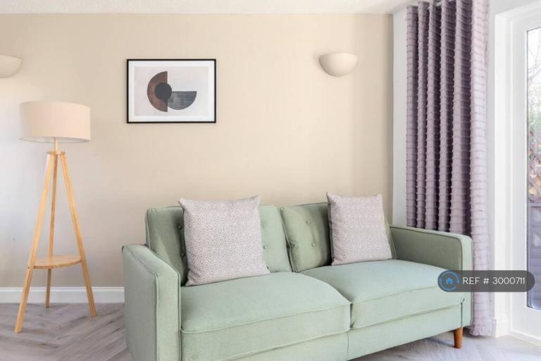 House Steers Way in Greater London
