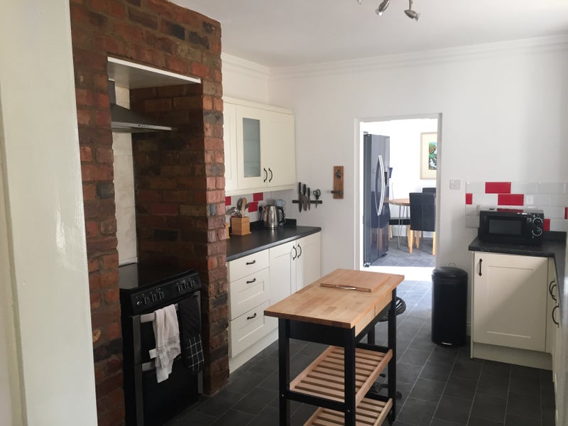 Flat Thoresby Street in Hull