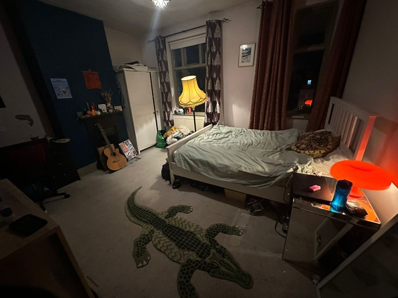 Room Fairhaven Avenue in Manchester