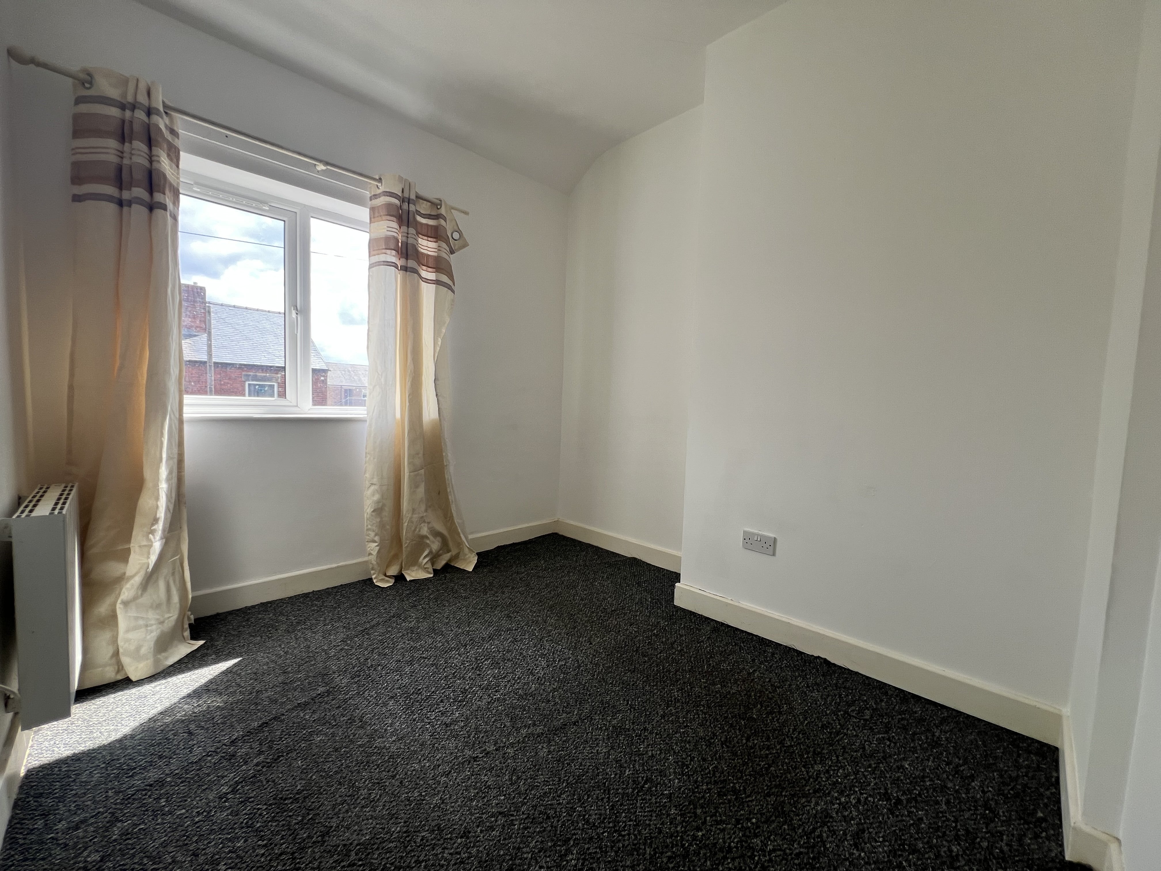 Flat Thanet Street in North East Derbyshire