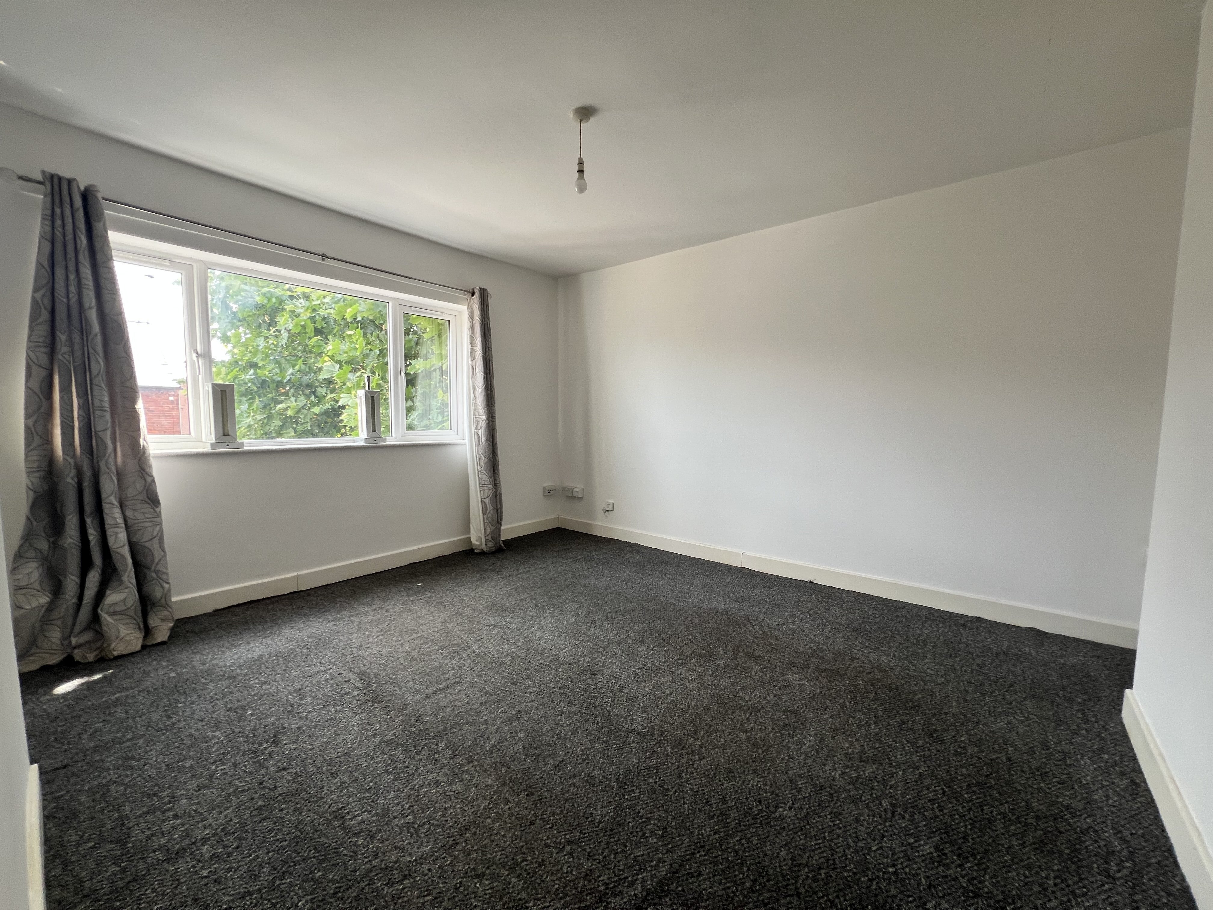 Flat Thanet Street in North East Derbyshire