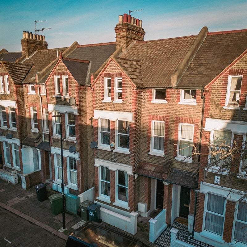 Room Kenwyn Road in Greater London