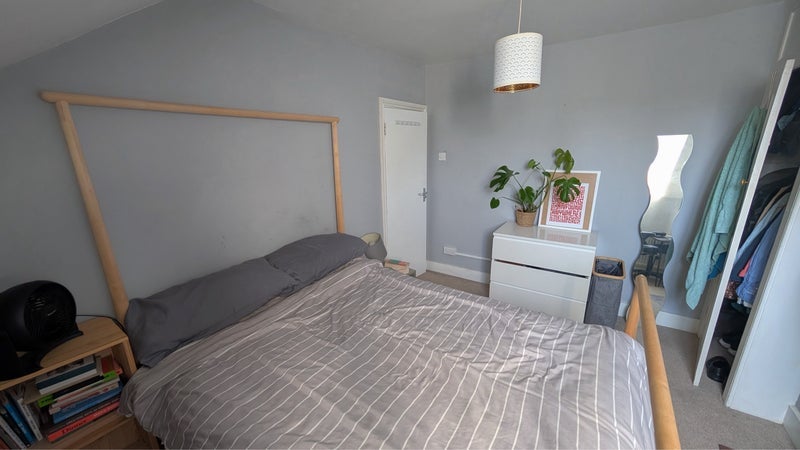 Room Kenwyn Road in Greater London