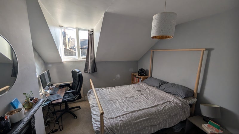Room Kenwyn Road in Greater London