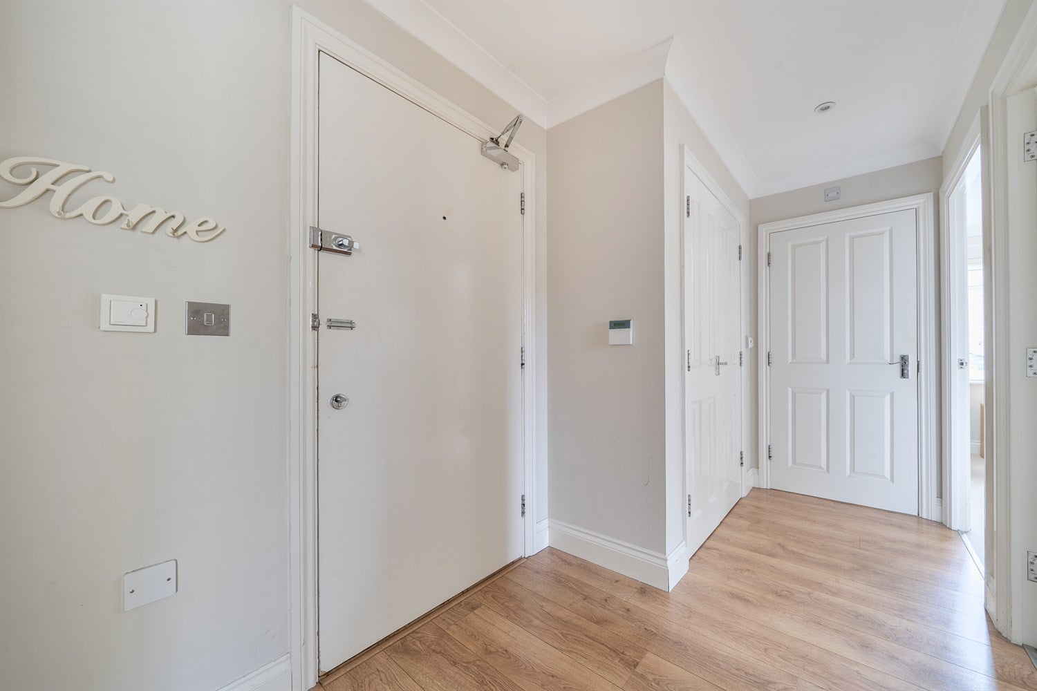 Flat Elm Grove in Horsham