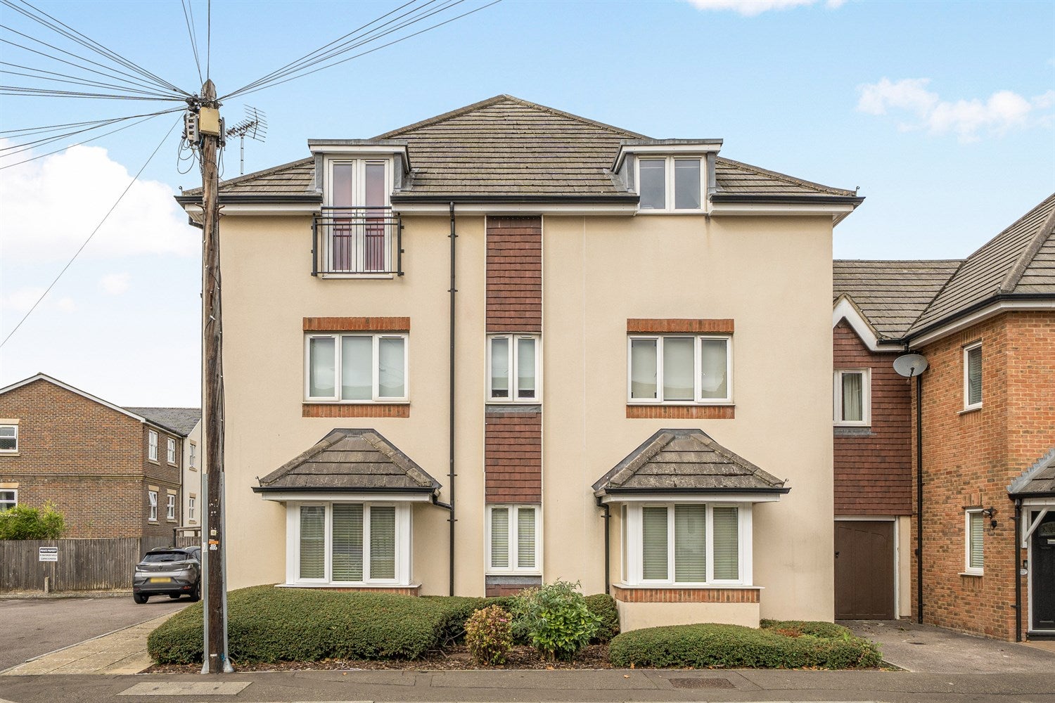 Flat Elm Grove in Horsham