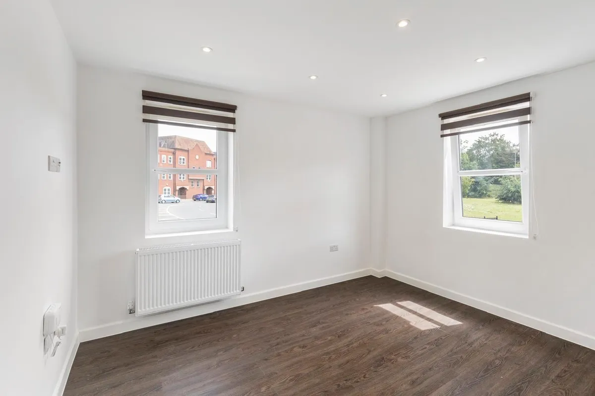 Flat Crouch Street in Colchester