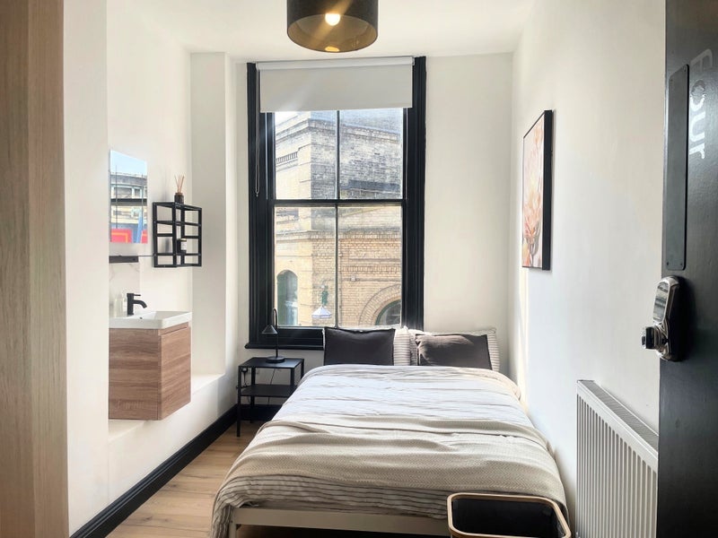 Room Parsons Green Lane in Greater London