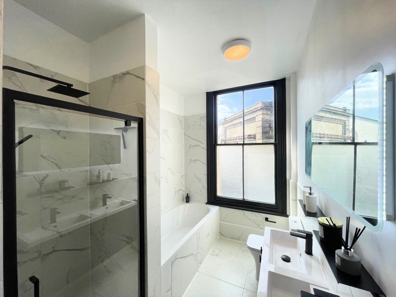 Room Parsons Green Lane in Greater London
