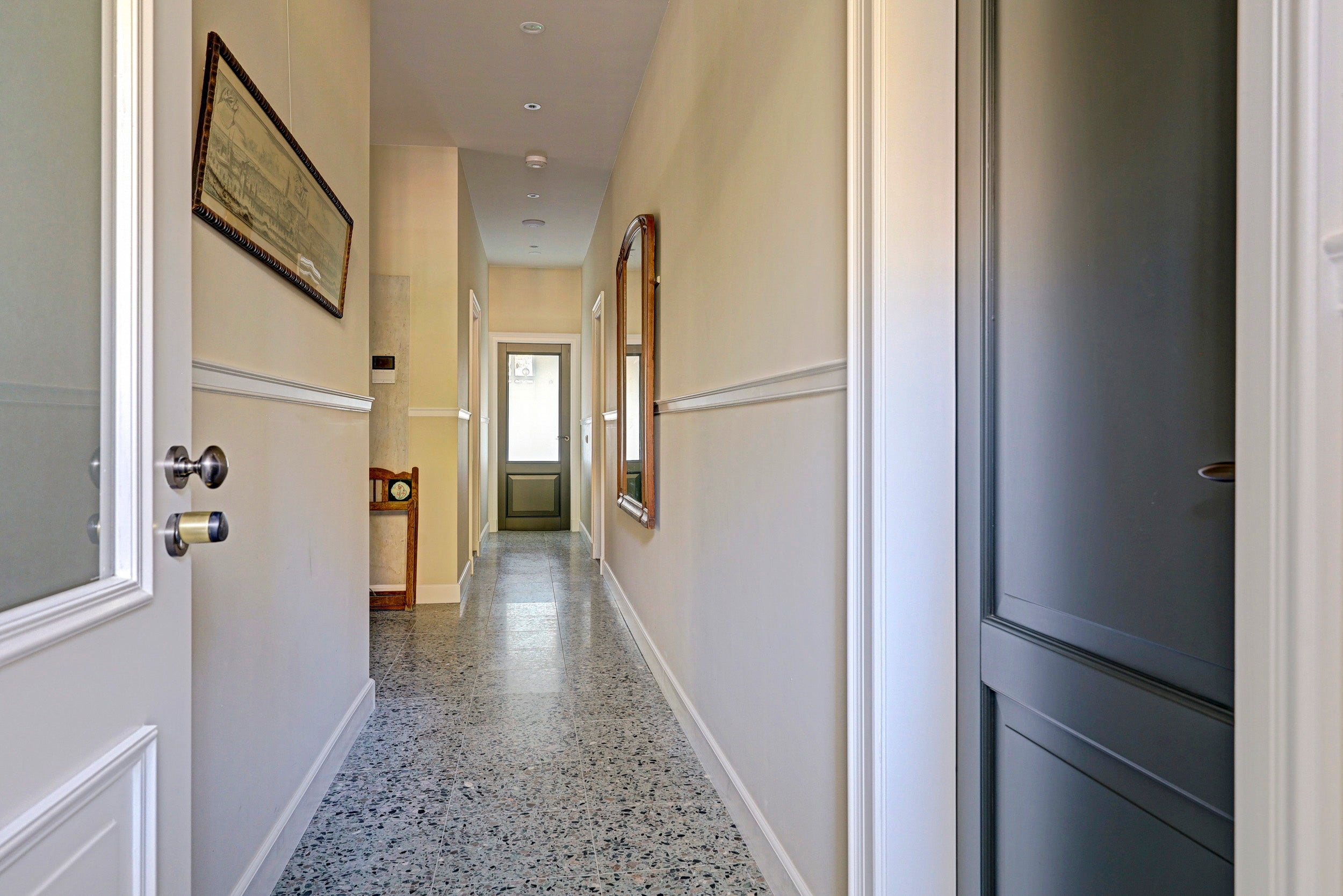 Appartement te huur: Koornmarkt 18A, Delft