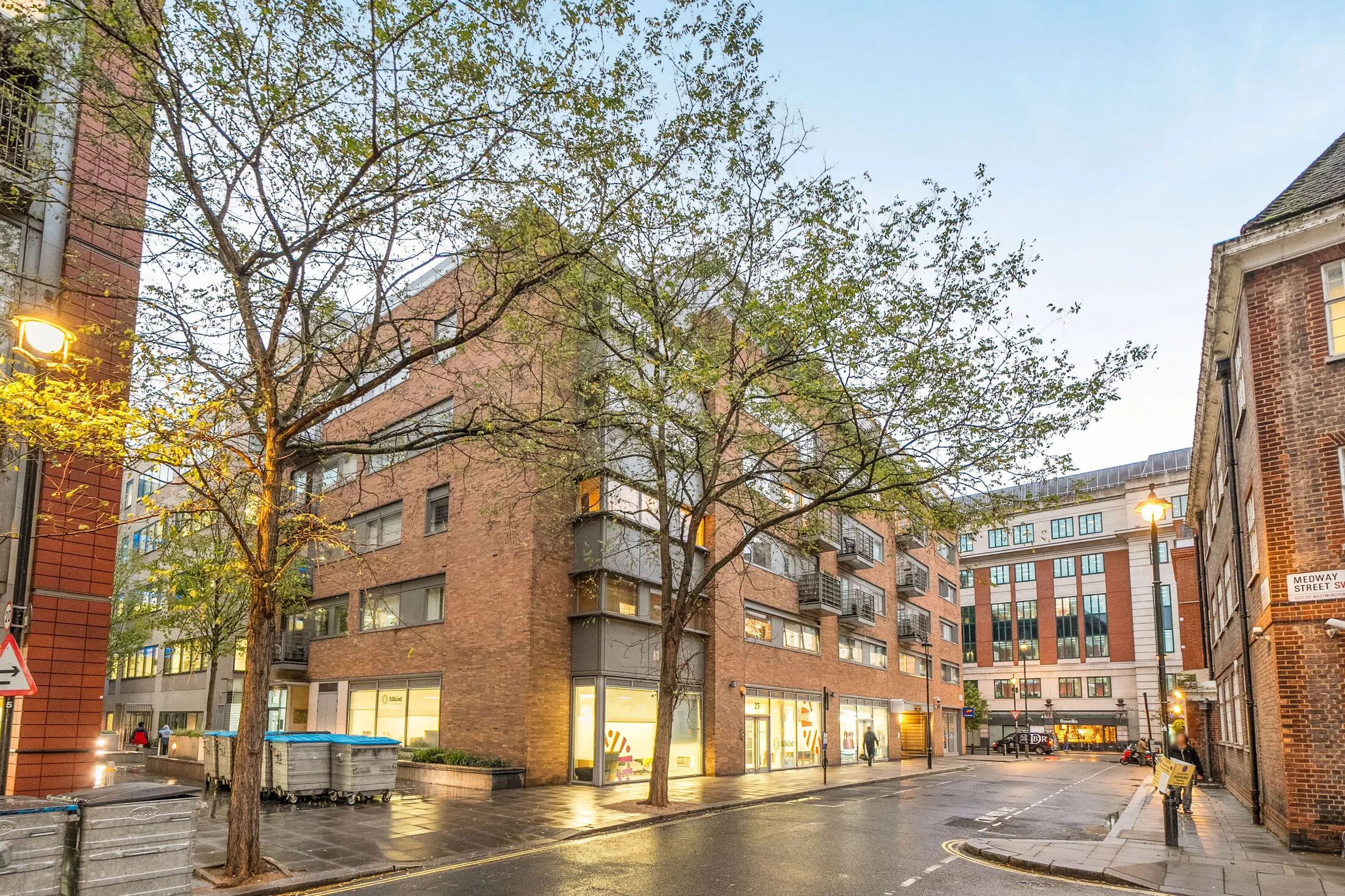 Flat Monck Street in City of Westminster