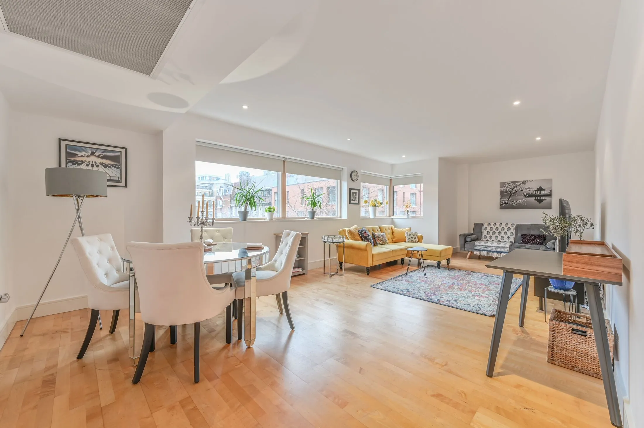 Flat Monck Street in City of Westminster