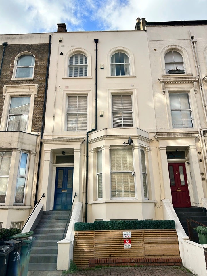 Flat Coleridge Road in Greater London