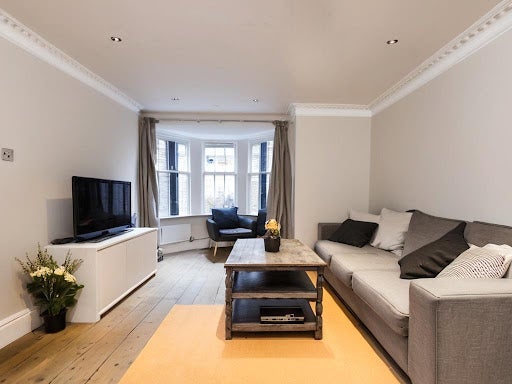 Flat Westbourne Terrace in City of Westminster