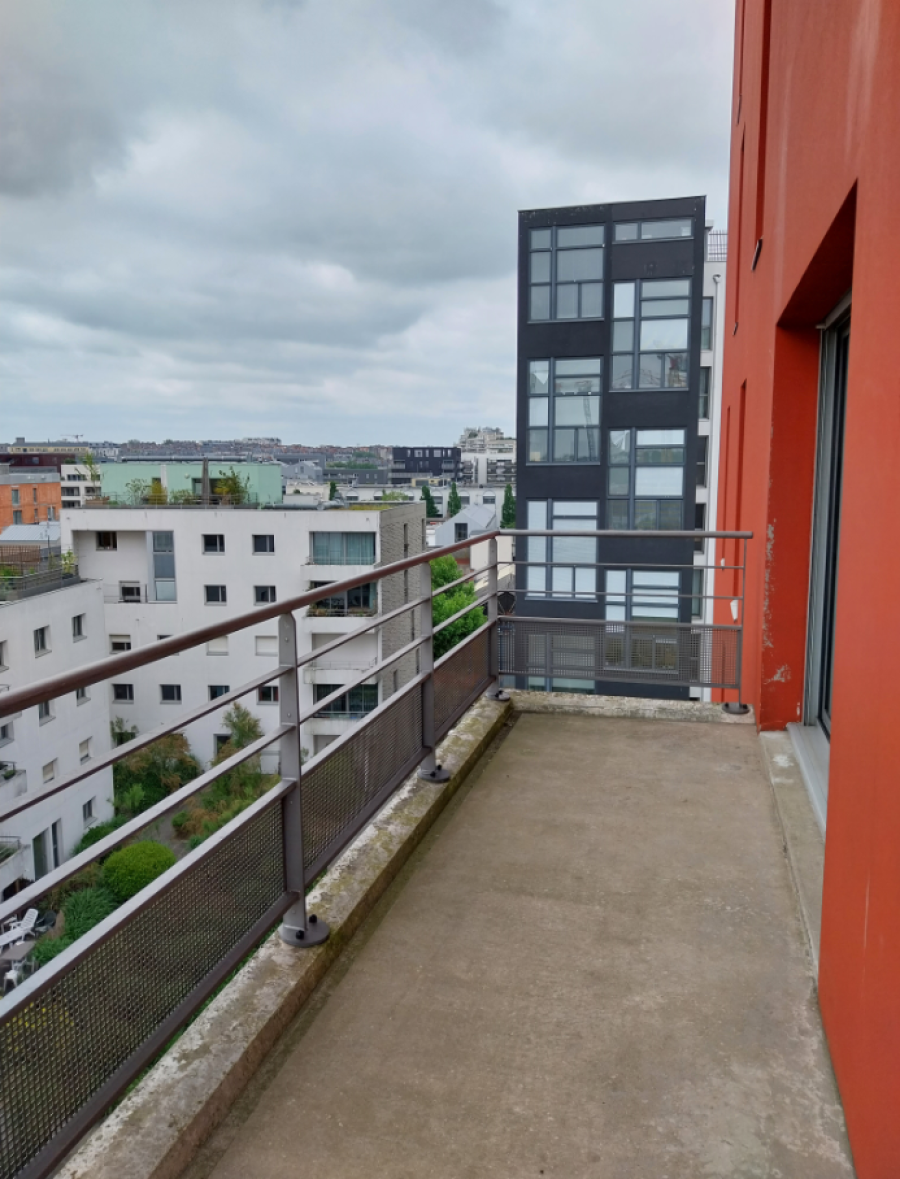 Flat Boulevard de l'Estuaire in Nantes
