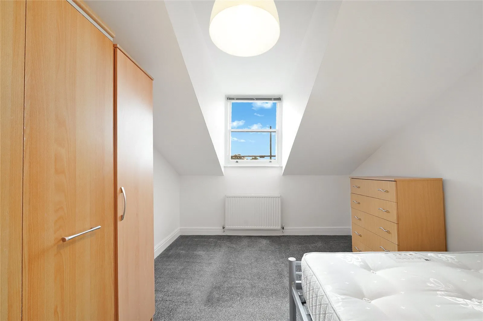 Flat Cavendish Road in Greater London