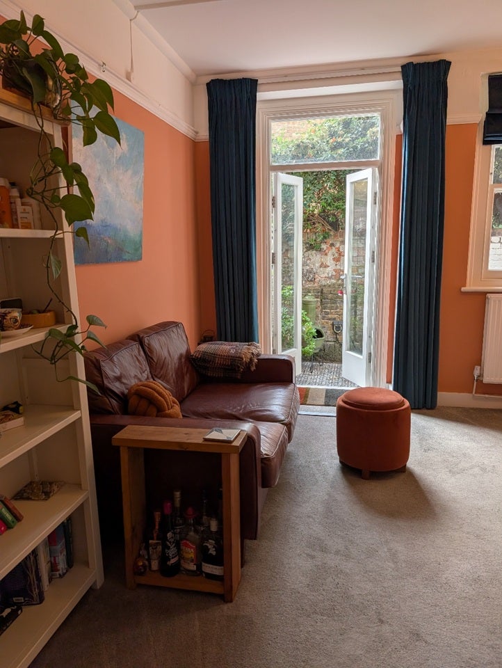 Flat Spencer Mews in Greater London