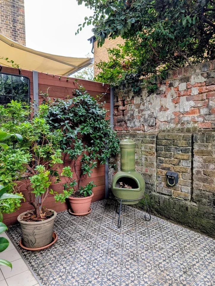 Flat Spencer Mews in Greater London