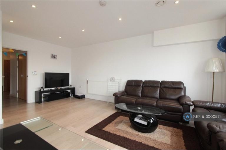 Flat Brook Avenue in Greater London