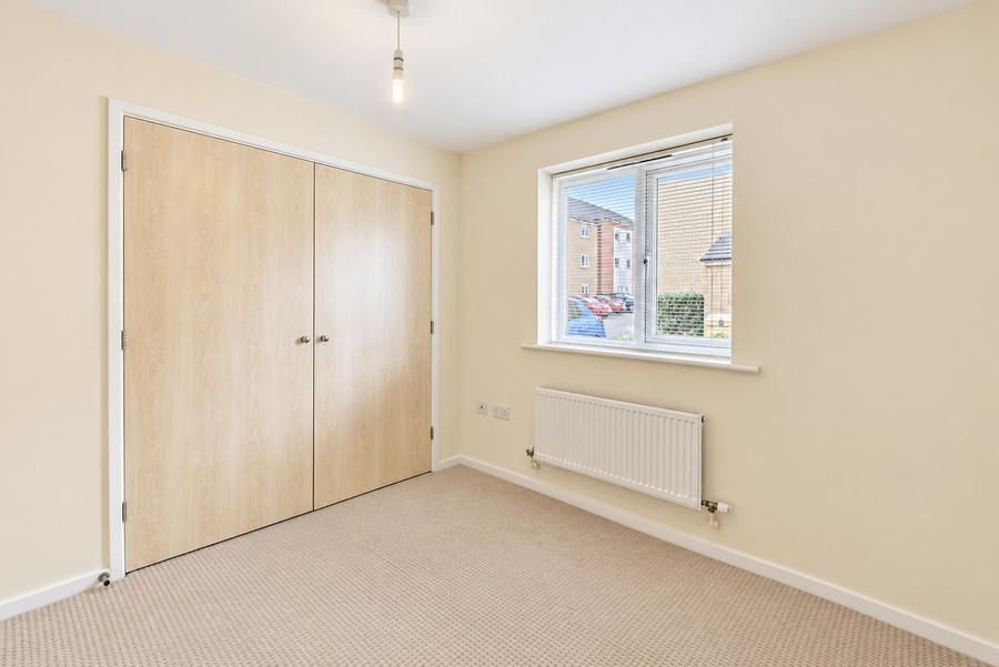 Flat Hornbeam Close in Bradley Stoke