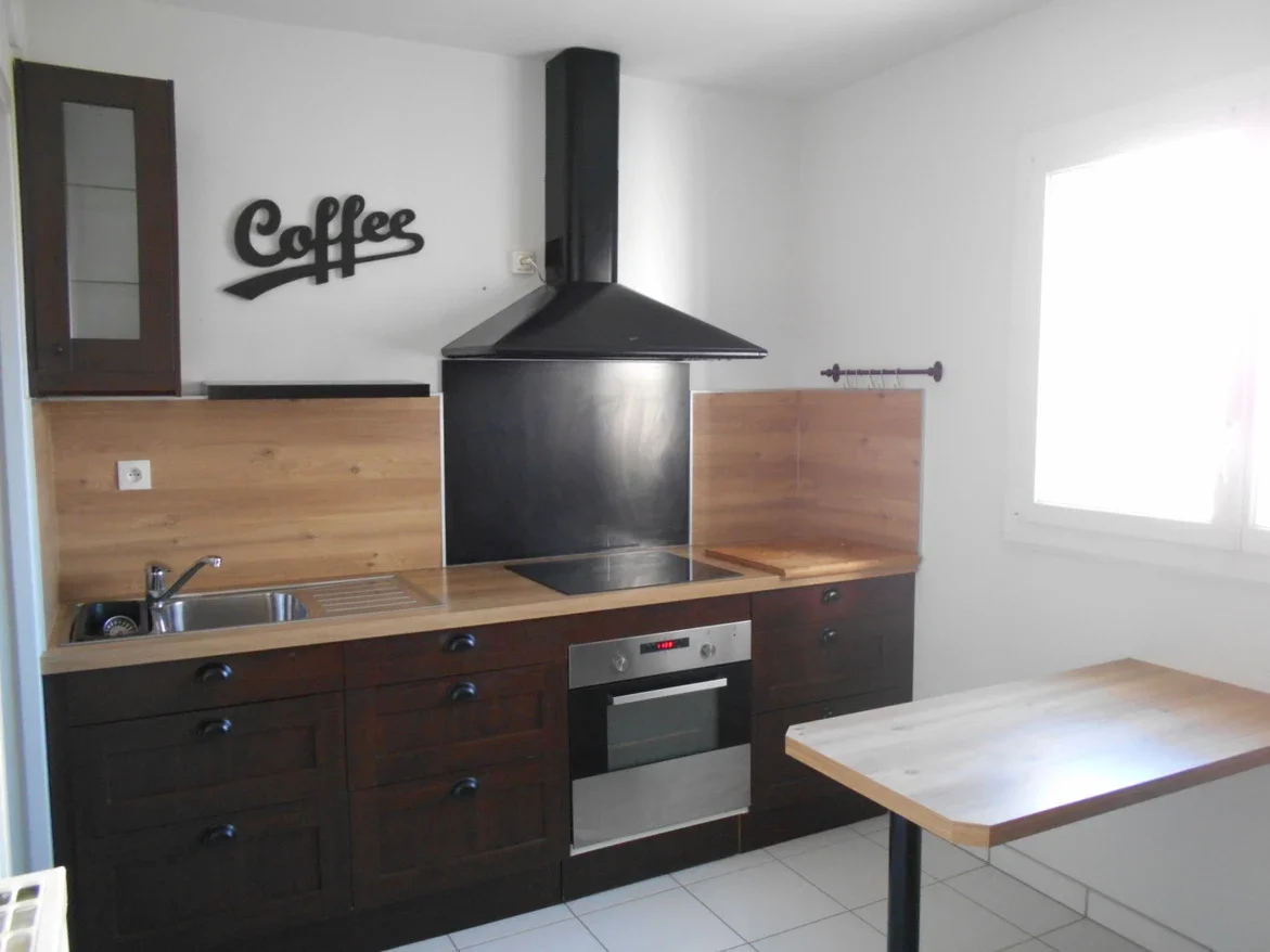 Appartement Allée du Mas de la Pierre Levée à Angoulême