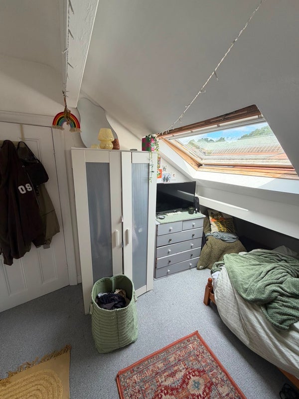 Room Back Methley Drive in Leeds
