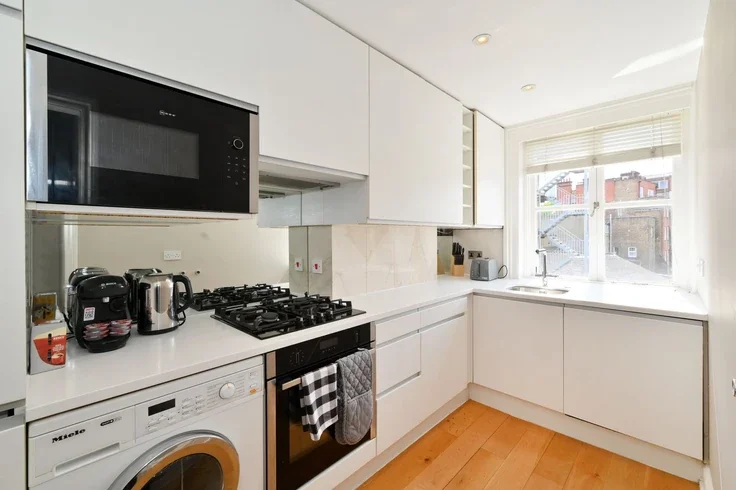 Flat Stanhope Place in City of Westminster