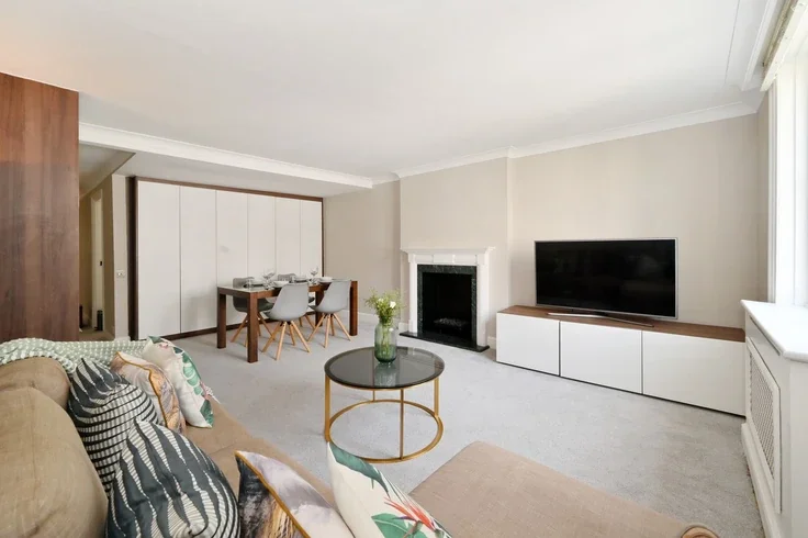 Flat Stanhope Place in City of Westminster