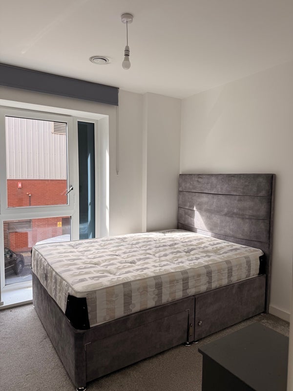 Room Grosvenor Street West in Birmingham