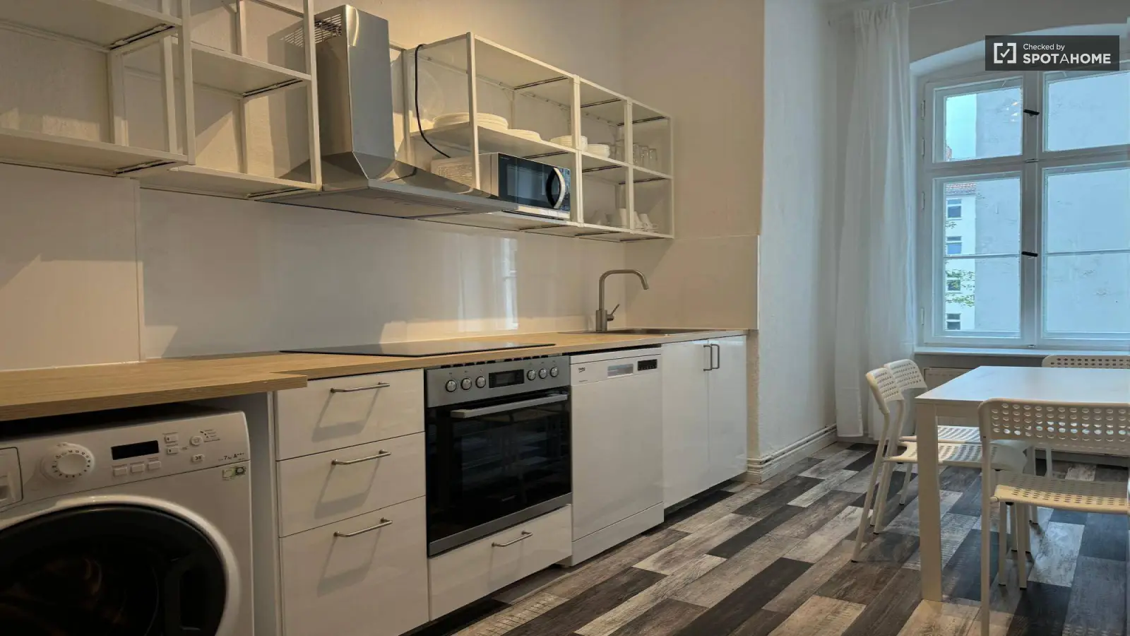 Wohnung Stralauer Allee in Berlin