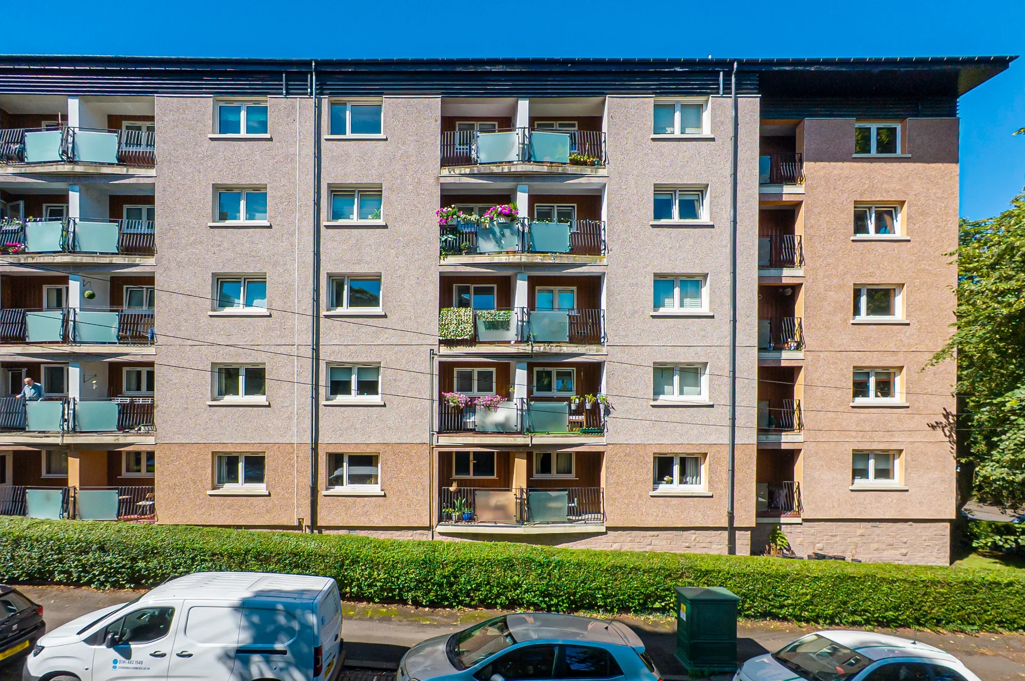 Flat Prince's Place in Glasgow