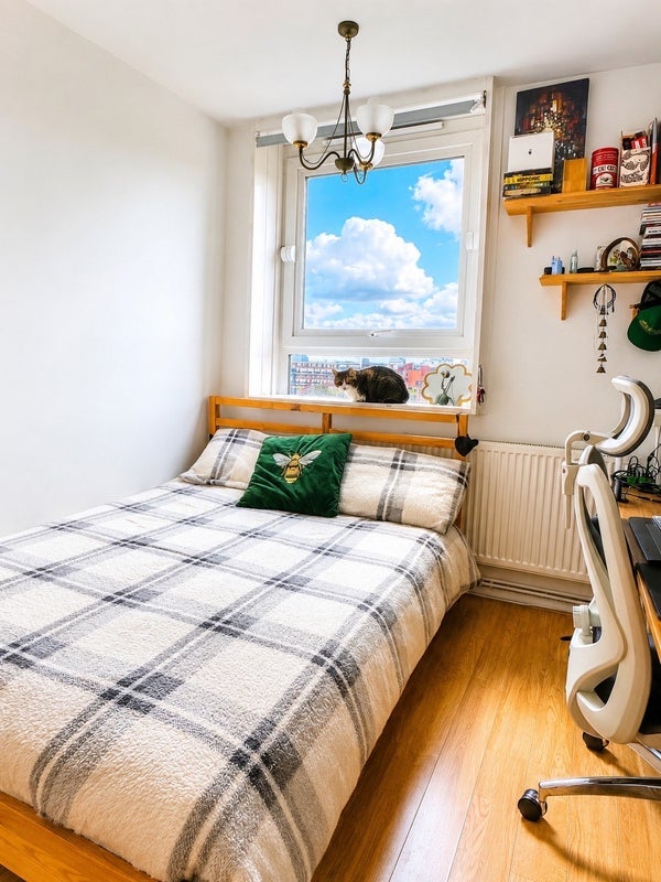 Room Abbey Street in Greater London