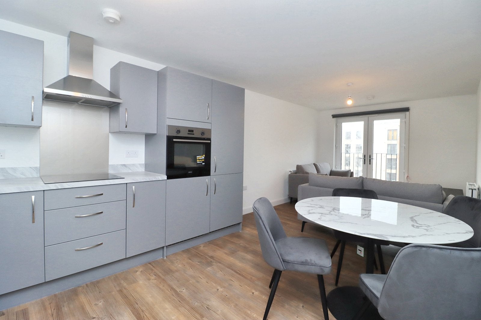 Flat South Fort Street in City of Edinburgh