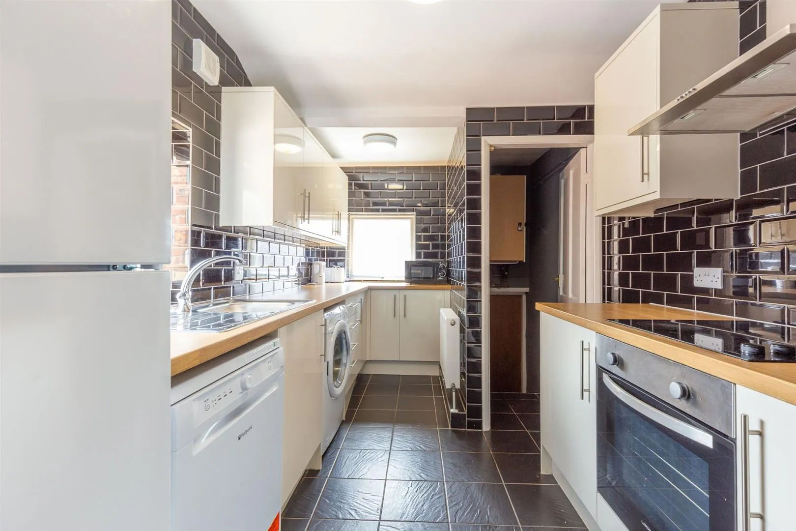 Flat Chillingham Road in Newcastle upon Tyne