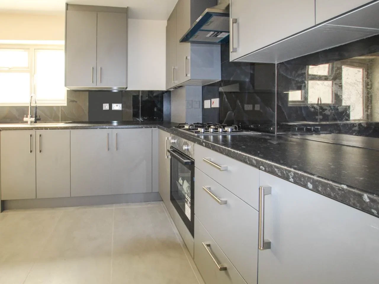 House Hobart Close in Greater London