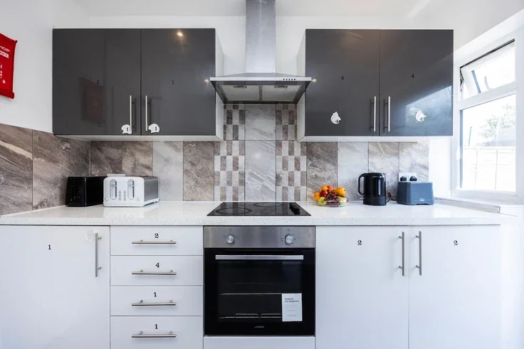 Flat Knockholt Road in Greater London