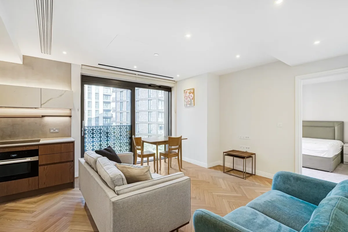Flat William Morris Way in Greater London