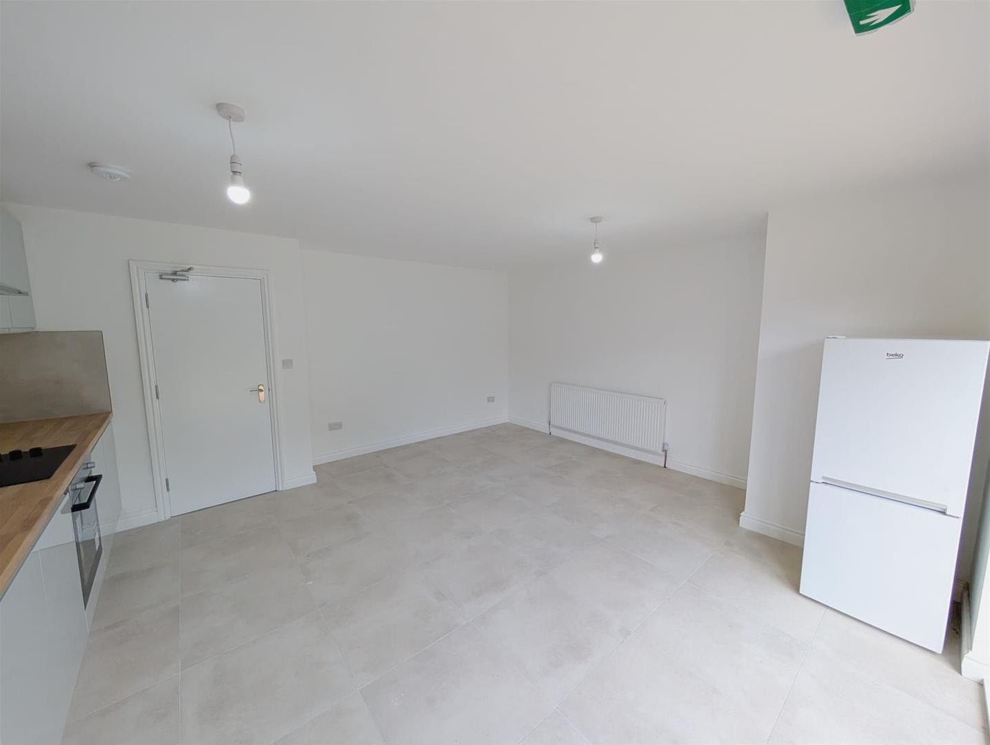 Room Bromwich Street in Farnworth