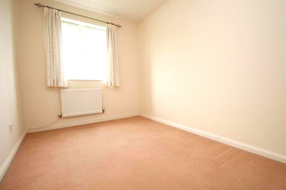 Flat Barker Road in Maidstone
