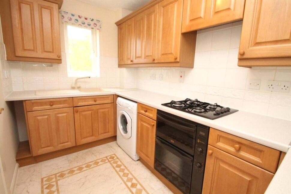 Flat Barker Road in Maidstone