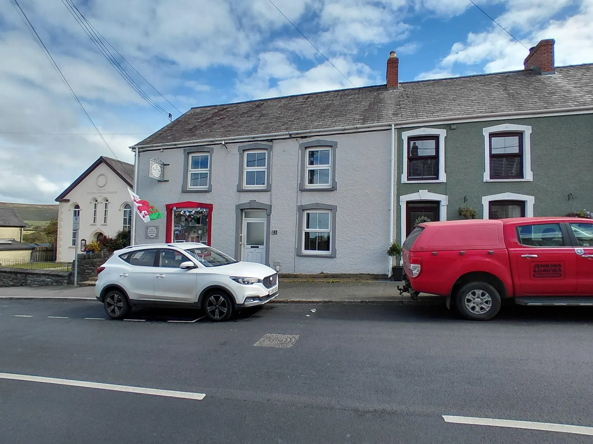 House Llain Drigarn in Crymych